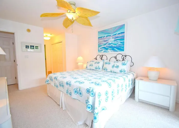 Harbour Club G7 Apartment *